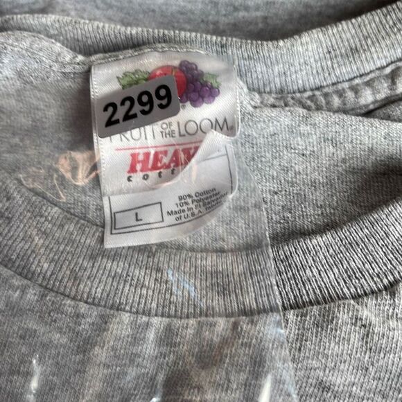 Fruit of the loom men’s size Large “More Cowbell” graphic tee - Picture 5 of 5